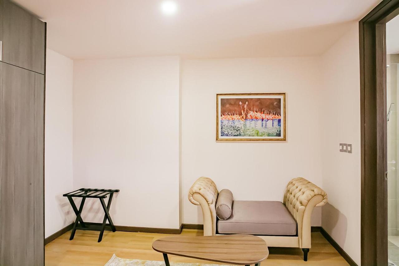 Royal Residences By Design Union Aliayabiagba المظهر الخارجي الصورة