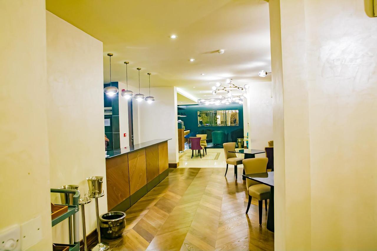 Royal Residences By Design Union Aliayabiagba المظهر الخارجي الصورة