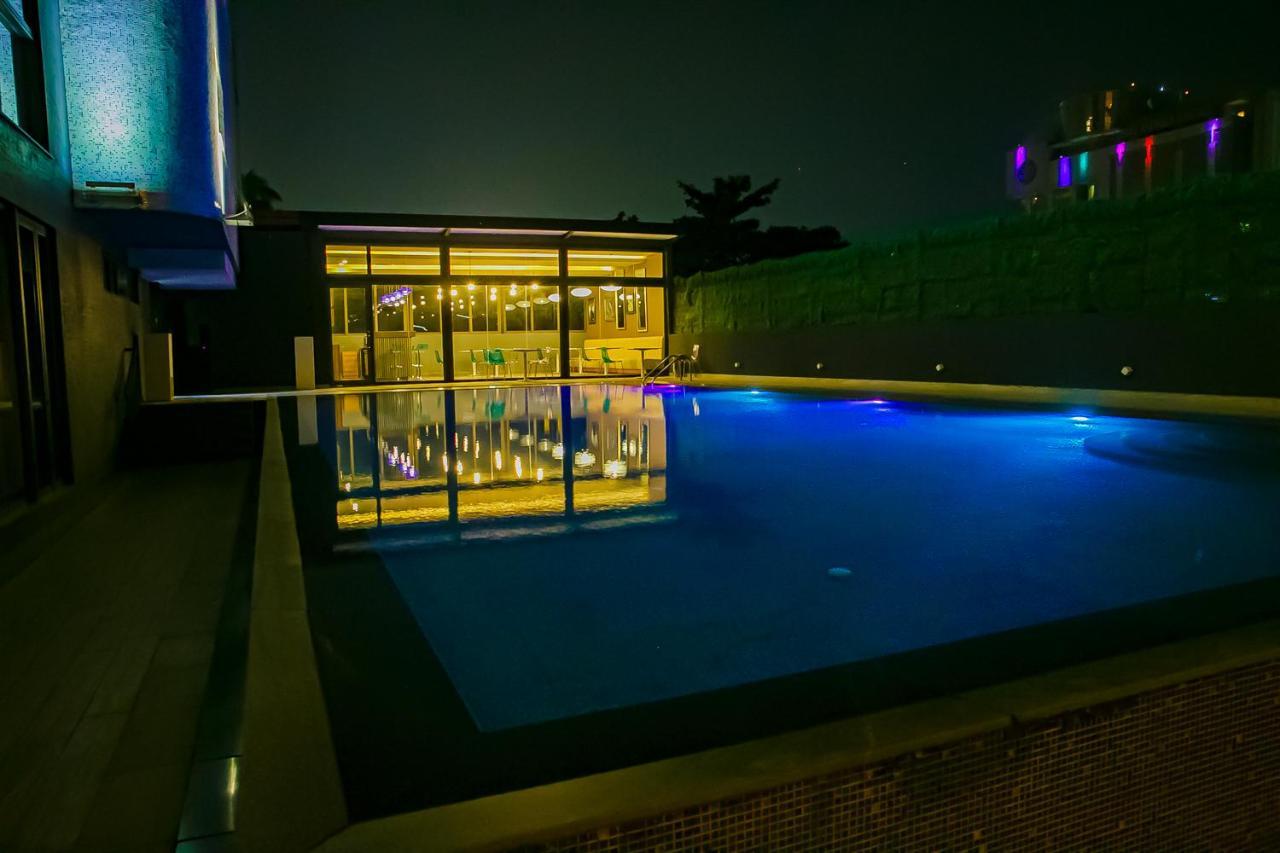 Royal Residences By Design Union Aliayabiagba المظهر الخارجي الصورة